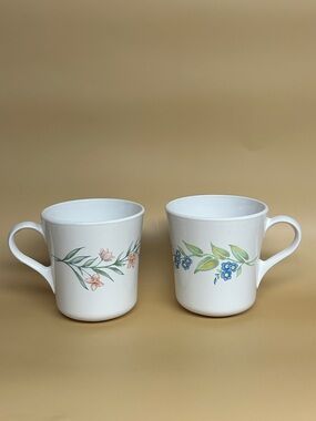 Vintage Corelle Corning Corningware MY GARDEN coffee Mugs Set of 2